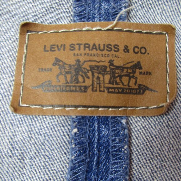 Levi's Trucker Jacket Women's Large Blue Denim Cropped Long Sleeve‎ Button Front - Picture 8 of 14